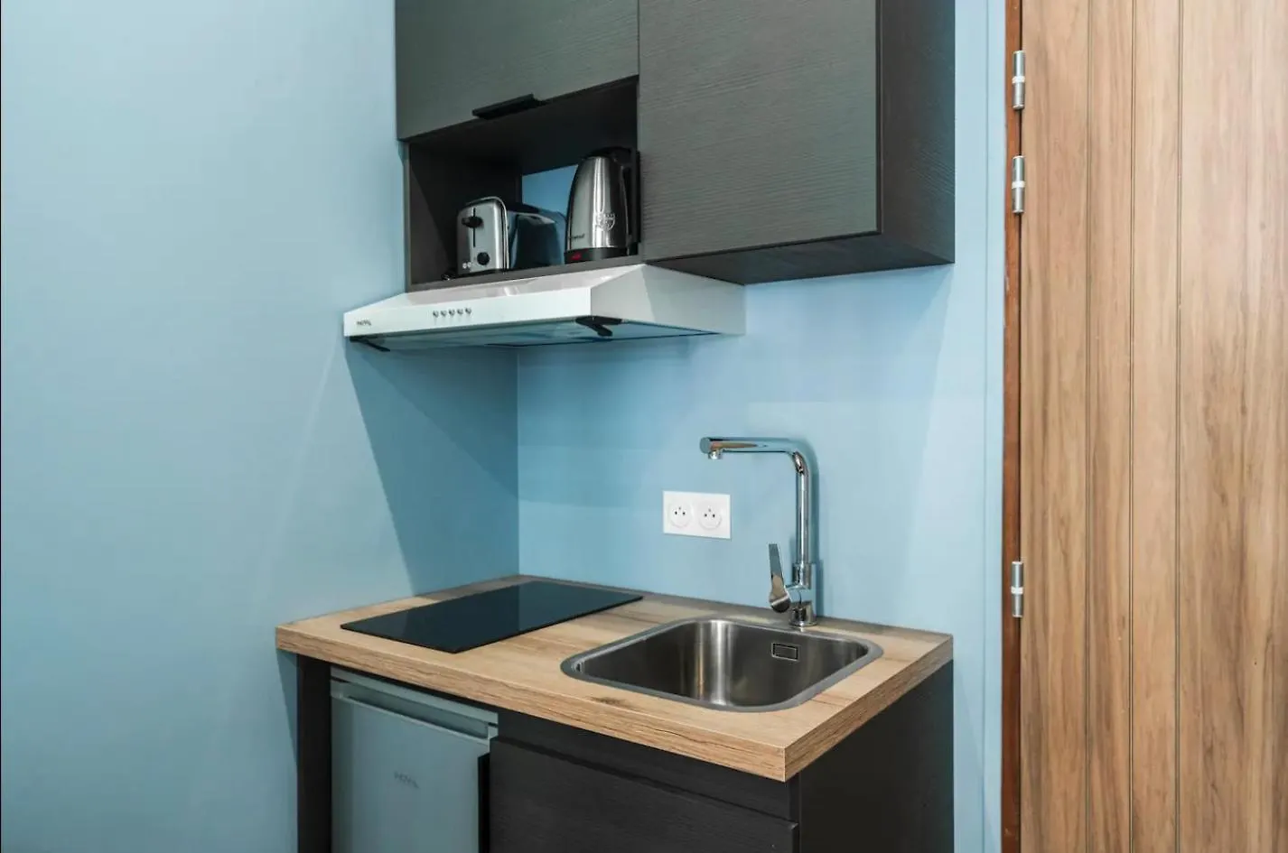 דירה Charmant Studio Paris 17 צרפת